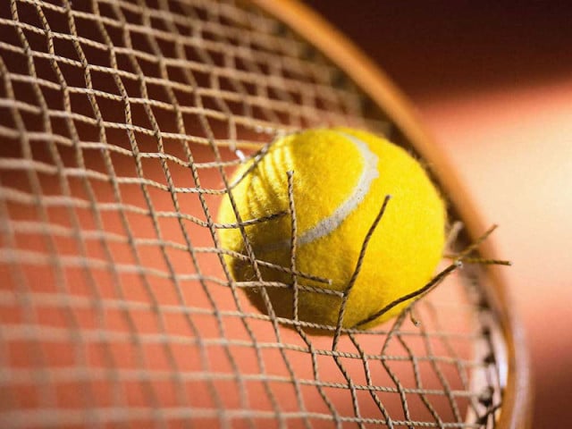 ball3-XciuhmS0hK.jpg