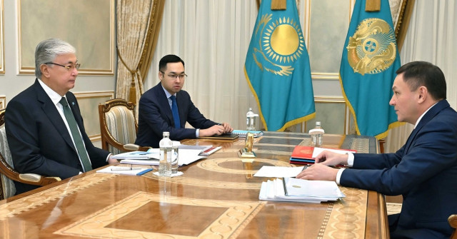 Президент Казахстана принял министра туризма и спорта