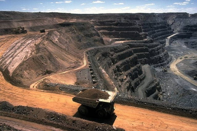 Казахстан привлекает рекордные инвестиции в горнодобывающие проекты