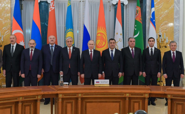 Президент Казахстана принял участие в неформальной встрече Глав государств – участников СНГ