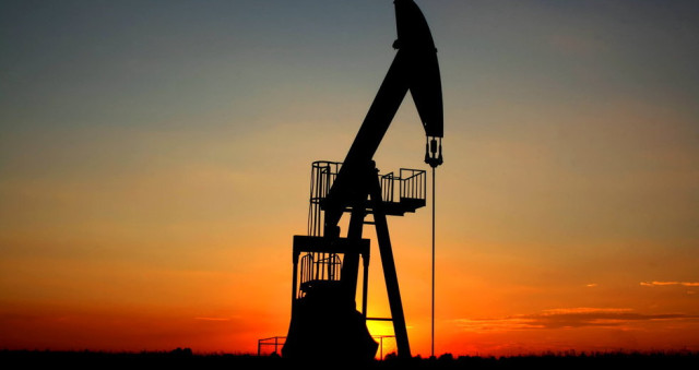 В Правительстве обсудили стабильность поставок нефти и газа