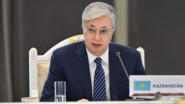 President Tokayev congratulates Kazakh teachers and schoolchildren on Knowledge Day