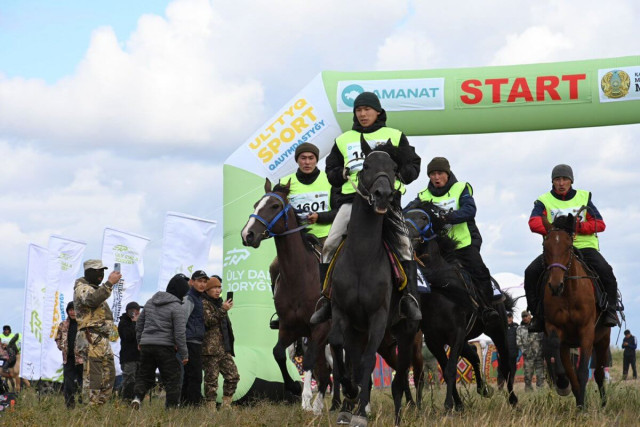 Kazakhstan hosts second equestrian marathon from Astana to Turkistan