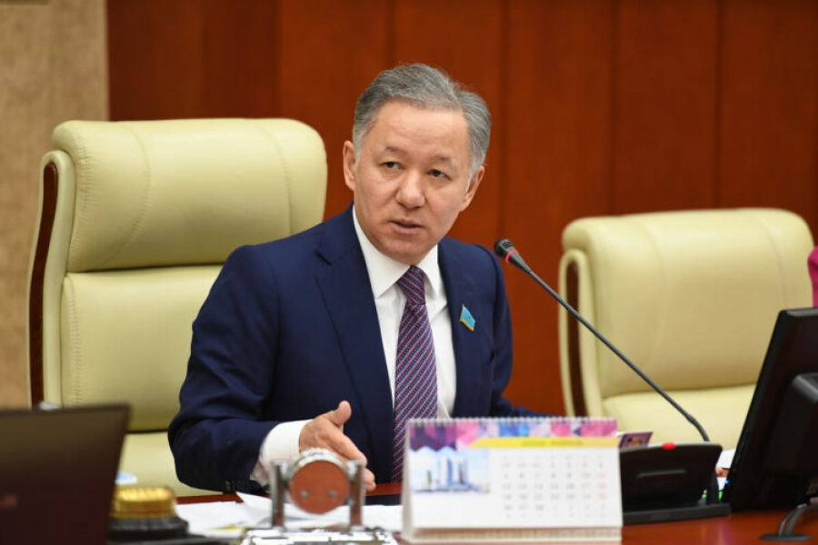 Mazhilis chairperson sets tasks for Lower House of Kazakh Parliament