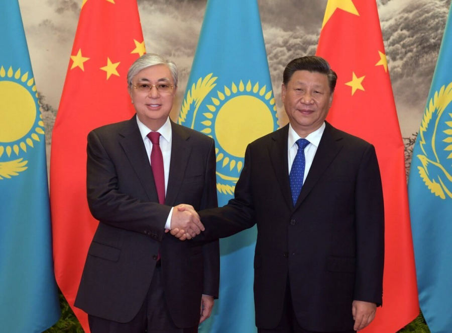 К. Токаев провел переговоры с председателем КНР в Пекине