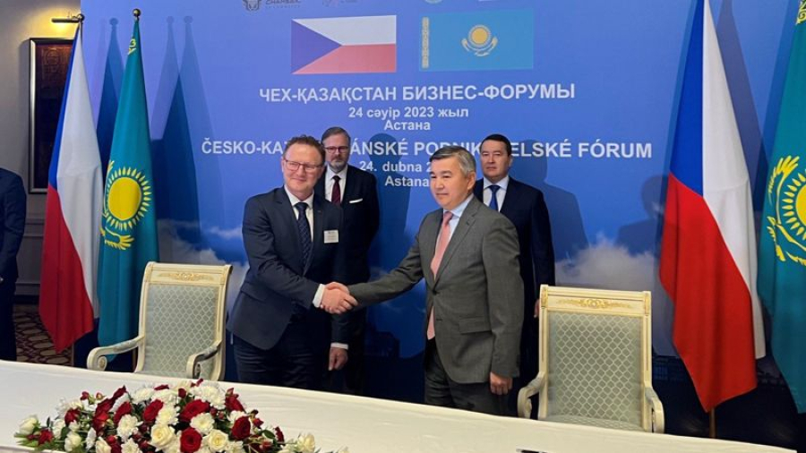 Development Bank of Kazakhstan signs agreements with Czech financial institutions