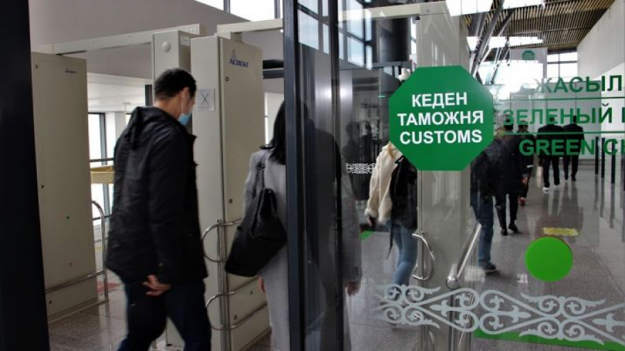 Въезд в Казахстан запретят педофилам