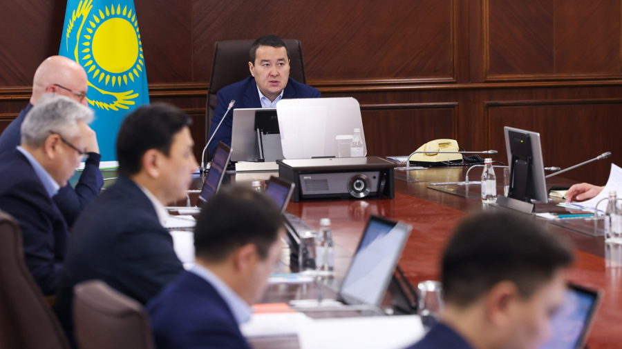 Вопрос обеспечения казахстанцев углем в зимний период рассмотрели в Правительстве РК