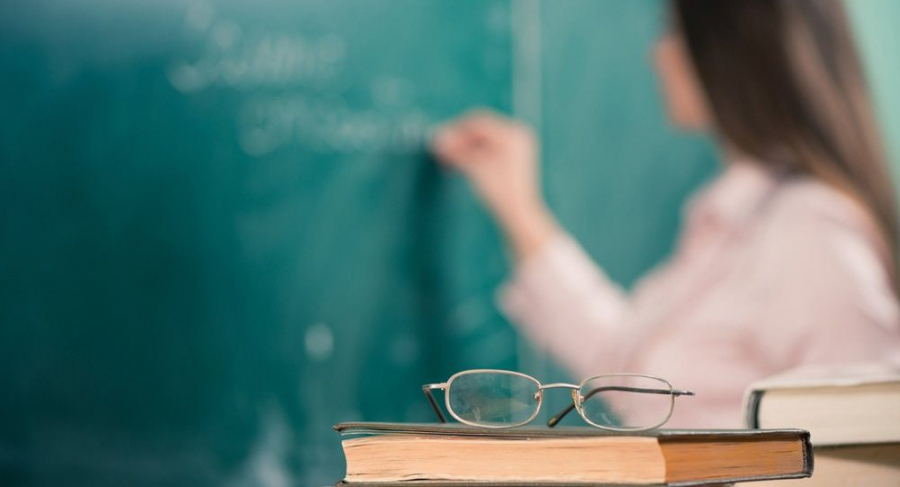 Новые правила приема на работу педагогов введут в РК