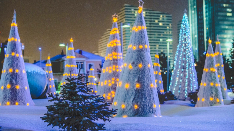 Kazakh capital decorated ahead of New Year celebration