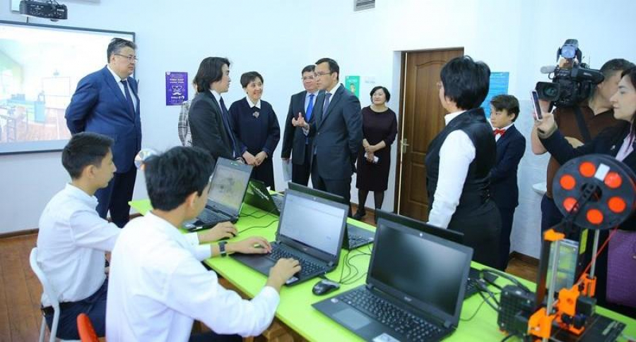 20 new computer programming schools to open in Kazakhstan