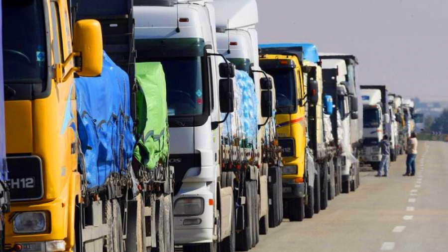 Почти 4 млрд тонн составил объем транзитных перевозок в Казахстане
