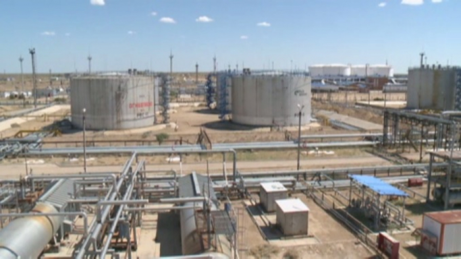 Kazakhstan implements innovative technology of oil waste processing