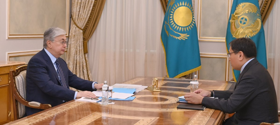 Kassym-Jomart Tokayev receives Almaty mayor Yerbolat Dossayev