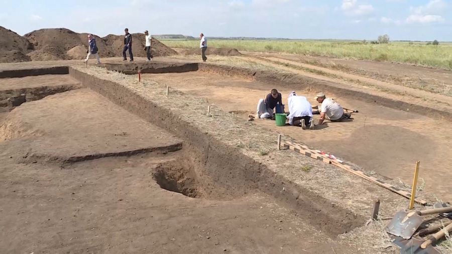 Раскопки уникального могильника андроновской эпохи проходят в Костанайской области