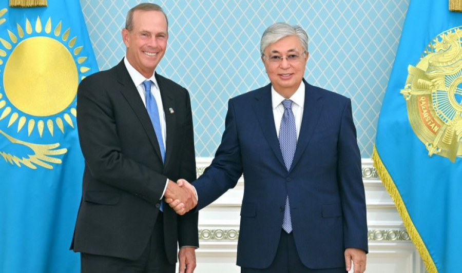 President of Kazakhstan receives CEO of Chevron Corporation