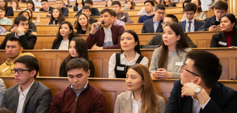 Ярмарка вакансий для казахстанских студентов прошла в Великобритании