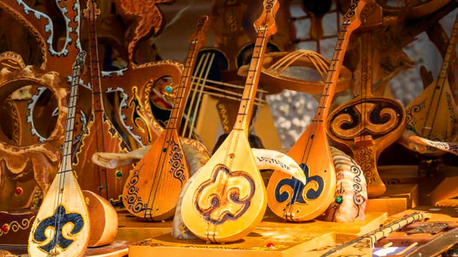 Rural schools in East Kazakhstan revive art of playing ancient instruments
