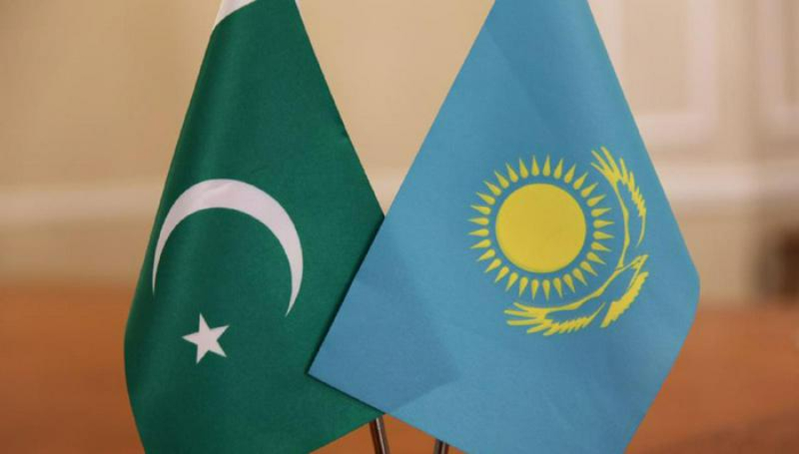 Казахстан готов поставлять в Пакистан товары на 411 млн долларов