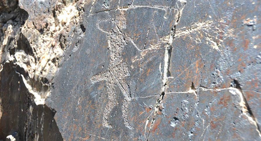 Scientists study history through rock paintings