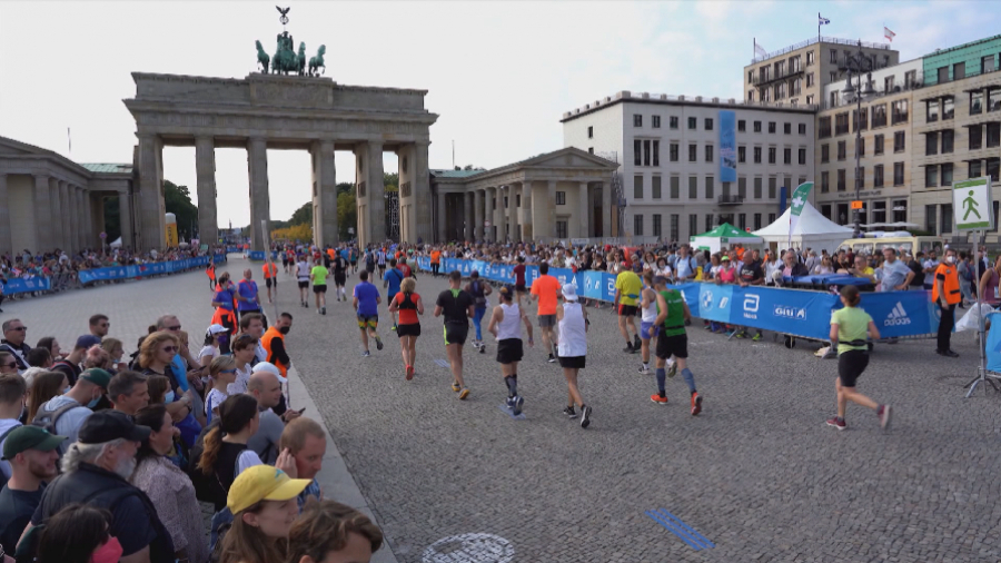 Kazakh citizens take part in Berlin Marathon