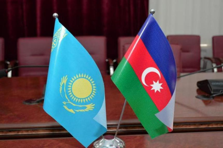 Азербайджан и Казахстан расширяют торгово-экономическое партнерство