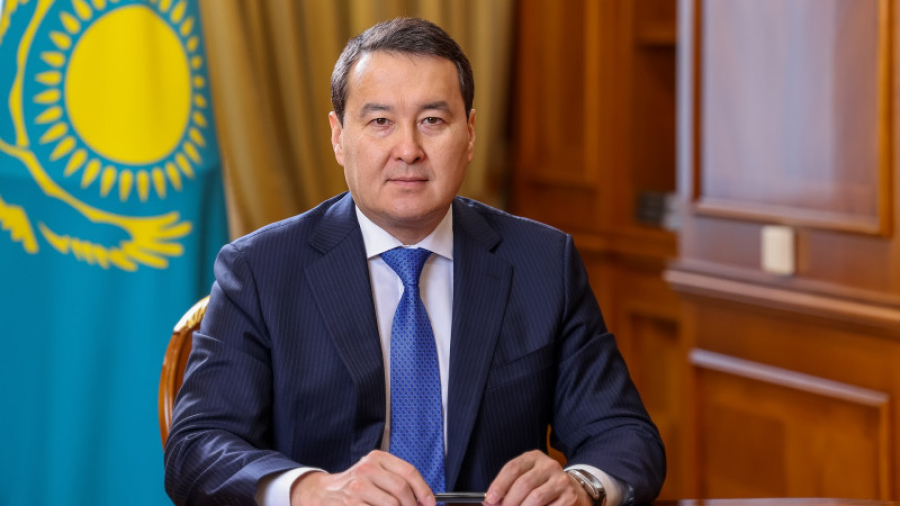 Alikhan Smailov retains post as Kazakh Prime Minister