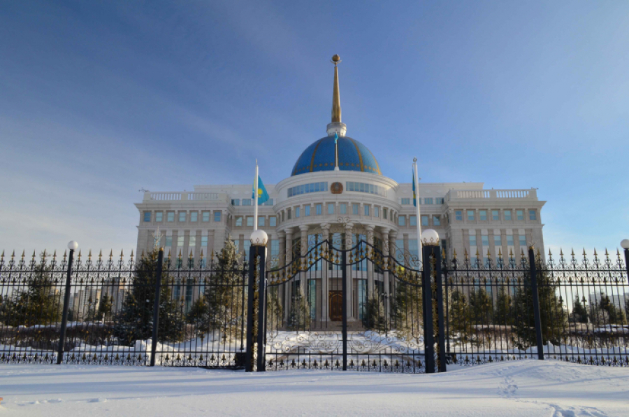 Defense Minister reports to President on reforming Kazakh Army