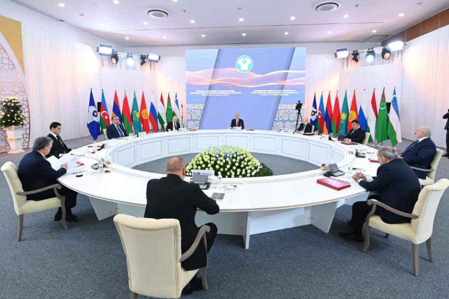 Заседание Совета глав государств-участников СНГ состоялось в узком составе