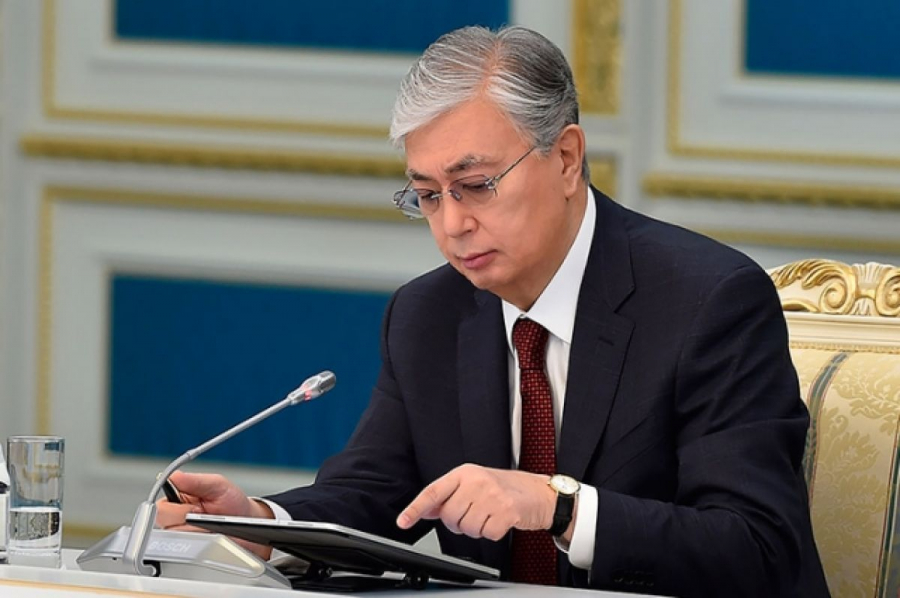 Kassym-Jomart Tokayev outlines tasks for party transformation