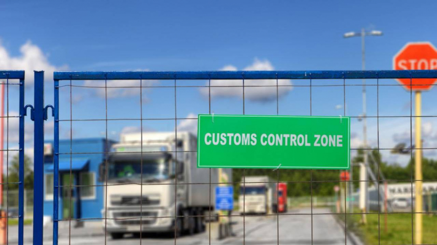 Kazakh Senate Adopts Law on Customs Automation