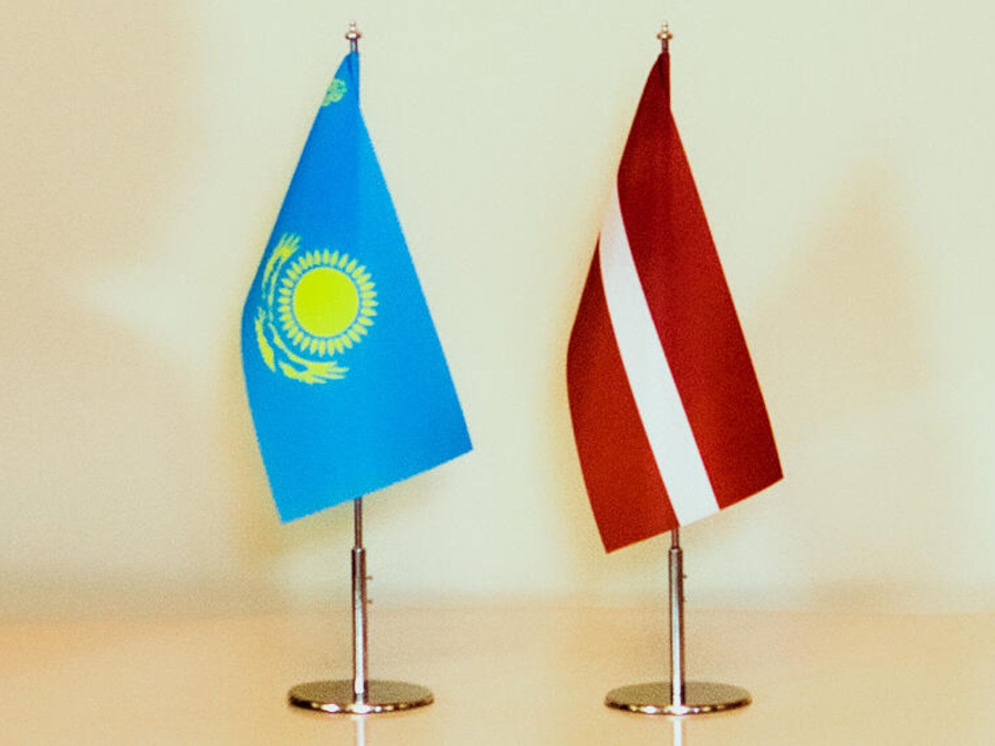 Казахстан и Латвия укрепляют транспортно-логистические связи