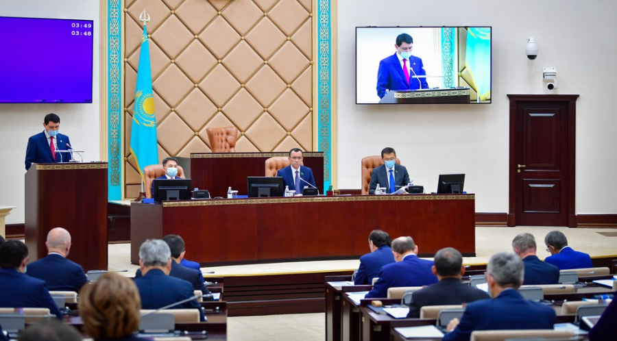 Kazakhstan intends to control fuel movement