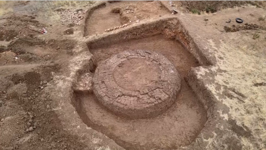 Kazakh archaeologists find mausoleum of Golden Horde