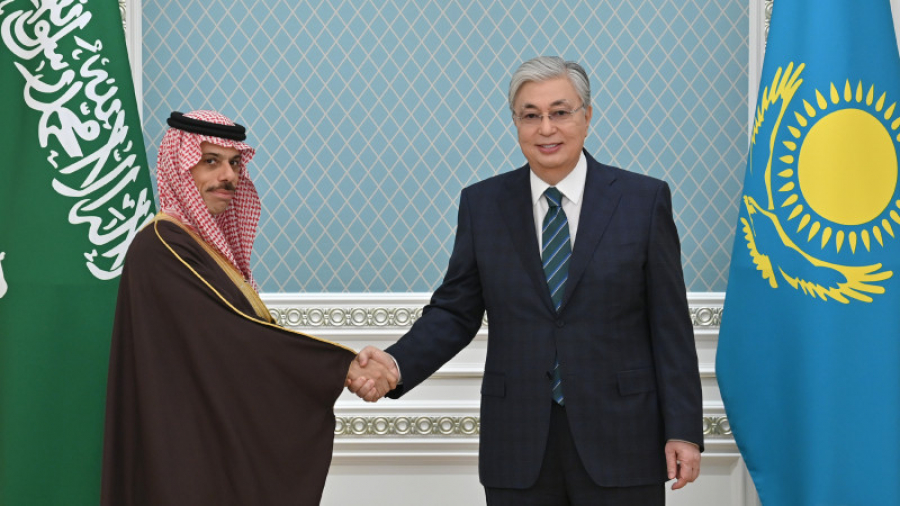 Kassym-Jomart Tokayev meets with Foreign Minister of Saudi Arabia