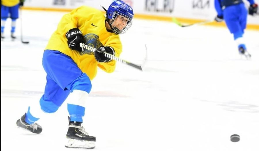 Сборная Казахстана потерпела второе поражение на чемпионате мира по хоккею среди женщин