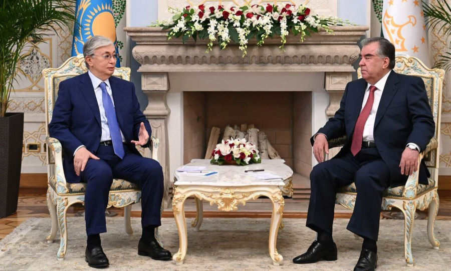 Kassym-Jomart Tokayev meets with Tajik President
