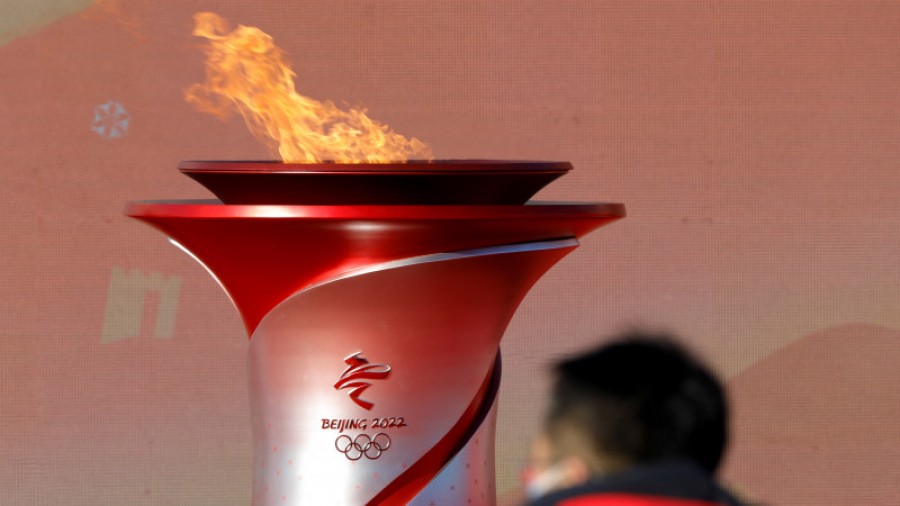 Эстафета Олимпийского огня стартовала в Пекине