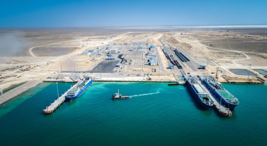Казахстан и ОАЭ расширят танкерный флот