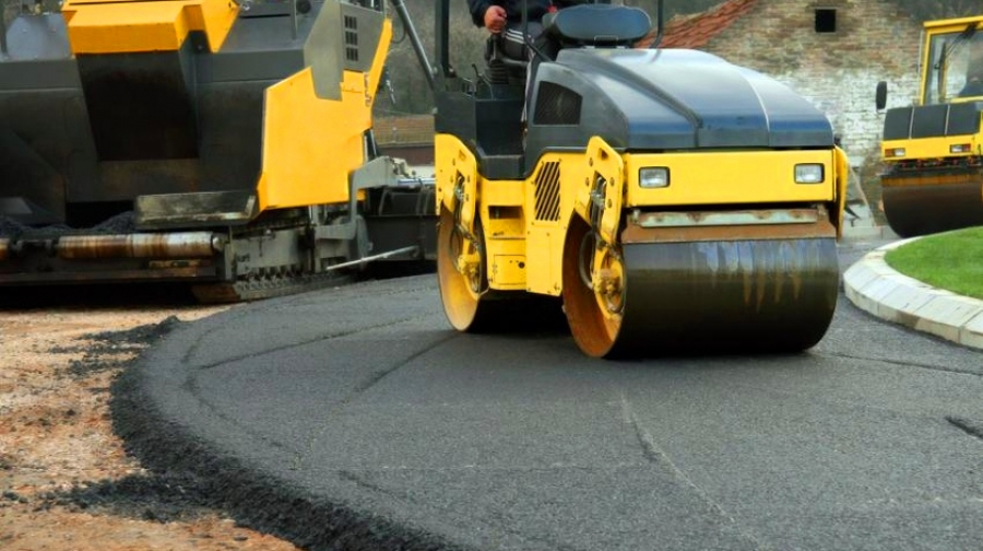 New road surface first applied in Almaty city