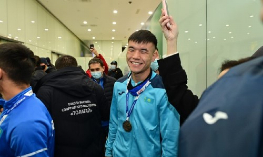 Kazakh National Team returns from 2021 AIBA Men’s World Boxing Championships