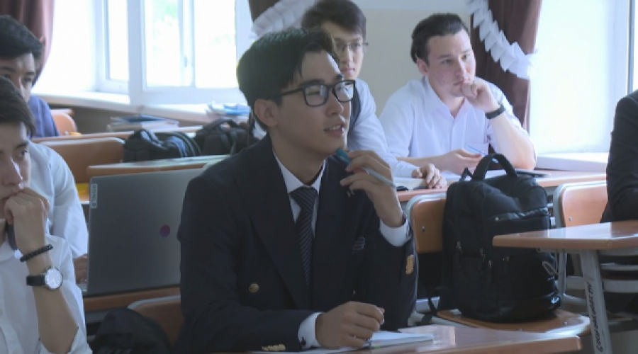 Kazakh schoolboy receives letters of admission from 34 universities around globe